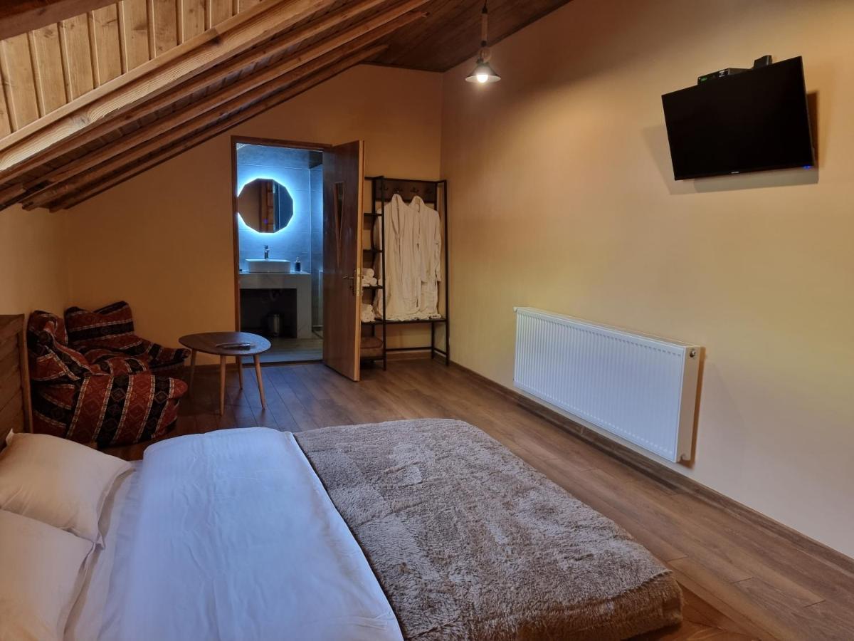 Отель Graf Kazbegi Экстерьер фото