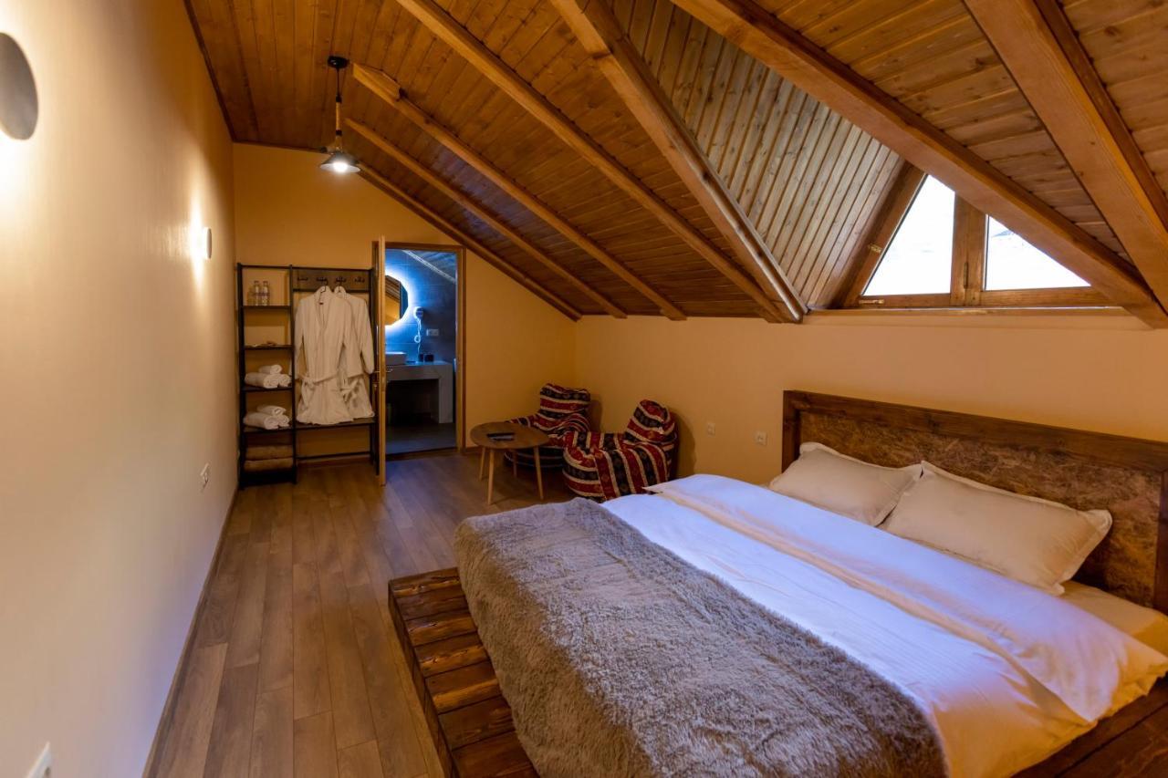 Отель Graf Kazbegi Экстерьер фото