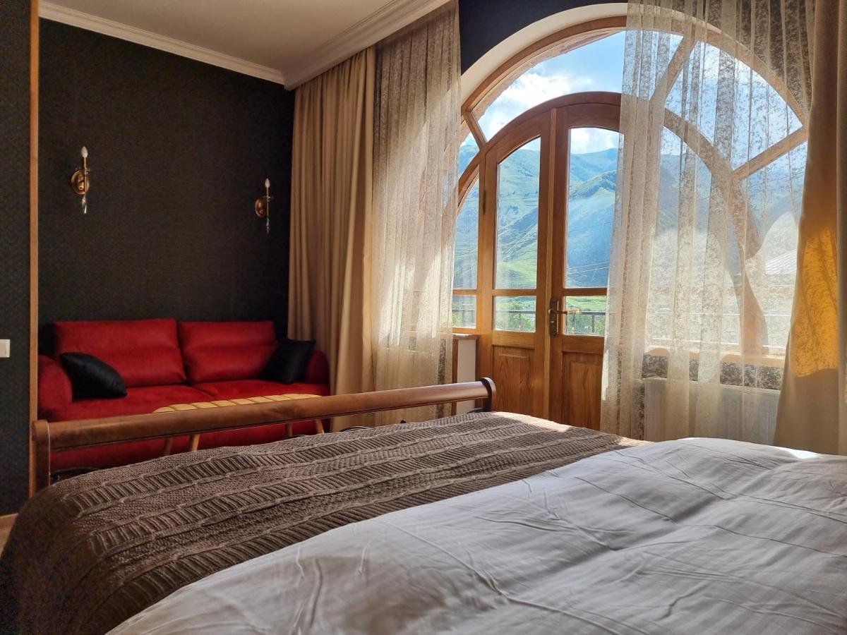 Отель Graf Kazbegi Экстерьер фото
